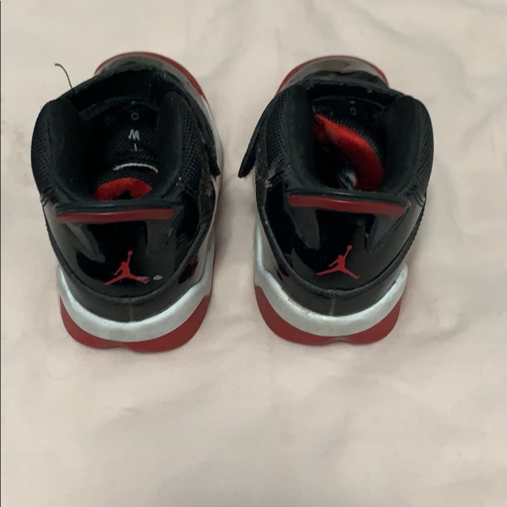 Shoes - Picture 2 of 3